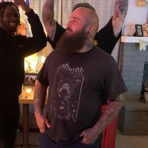 Meet your Posher, Aaron